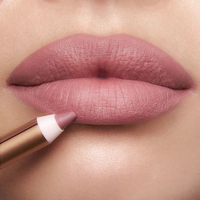 CHARLOTTE'S MINI VIRAL BEAUTY ICONS TRAVEL SIZE MAKEUP KIT - Image 6